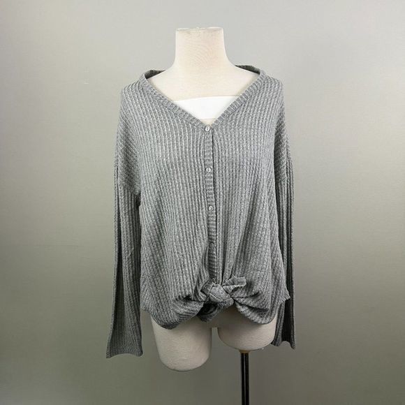 NWT GIBSON‎ Grey Button Down Twist Front Shirt (S) - Picture 2 of 8